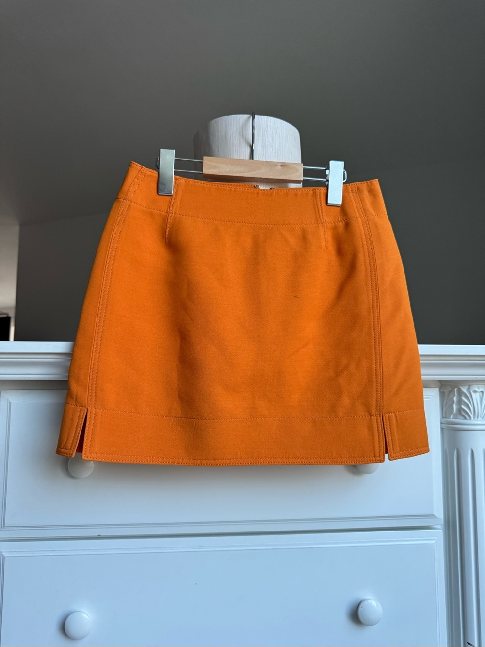 Valentino Garavani Wool & Silk Mini Skirt – Size 40 (IT)